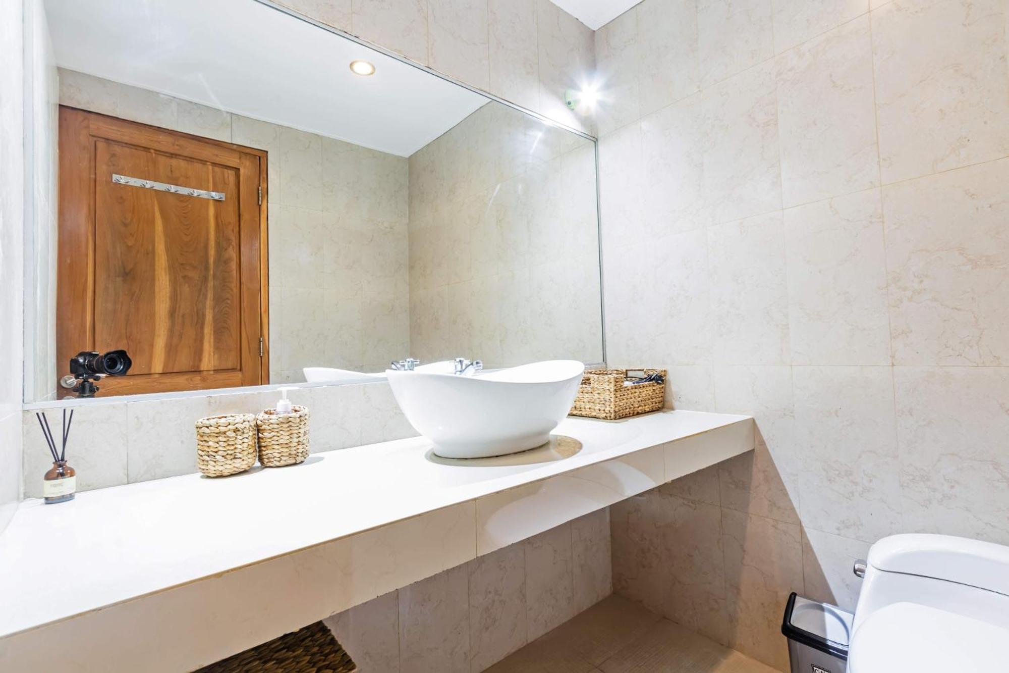 Adorable 1Br Villas In The Herat Of Seminyak Exteriör bild